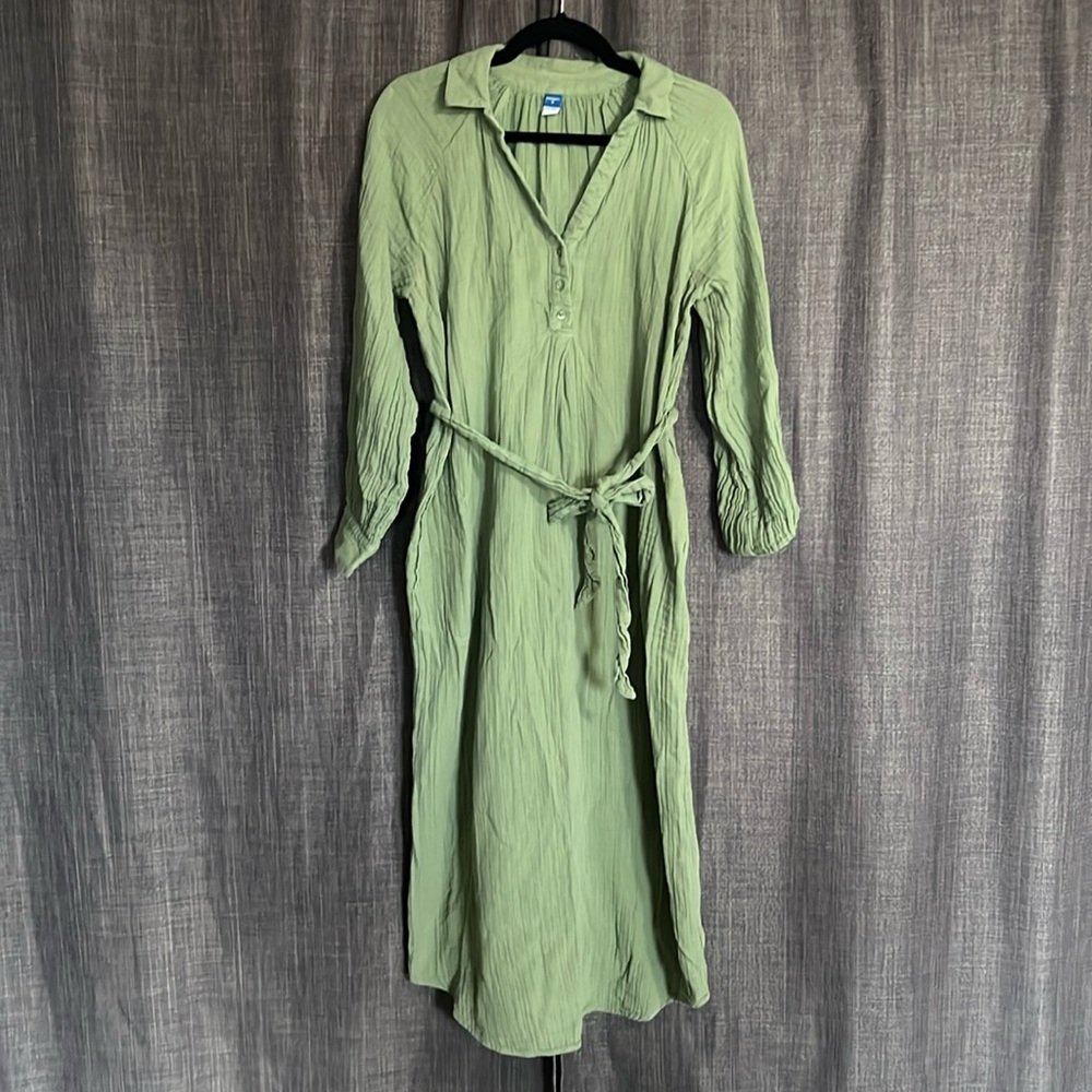 Old navy maternity dress gauze tunic style with tie waist size medium